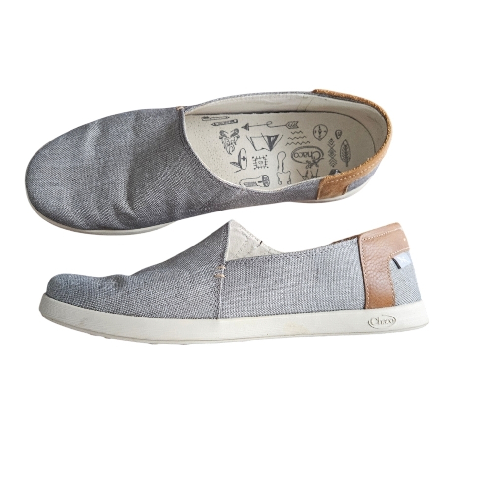 Chaco Gray Canvas Slip-On Flats with Tan Heel Accent - Picture 2 of 8